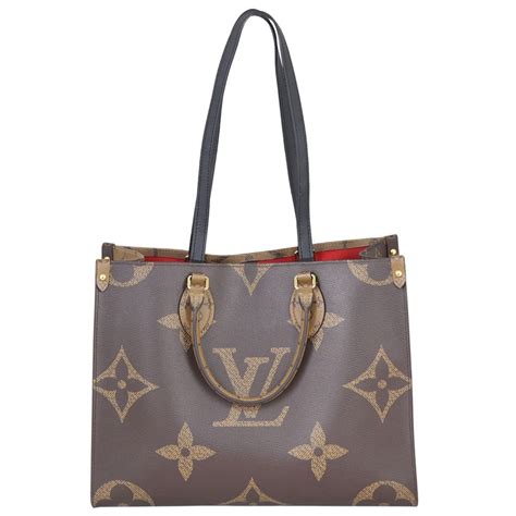 lv m67826|OnTheGo MM Monogram .